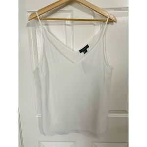 • white tank blouse •